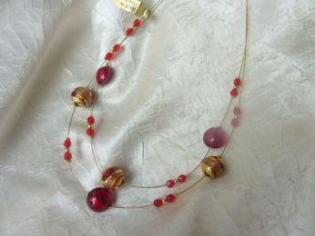 collier 2 fils avec perles en verre de Murano rouge, fait à la main par les artisans venitiens